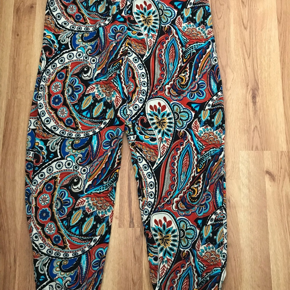 🎈⚠️SALE 2 x 8 or 3 x 10⚠️🎈Trouser multi color